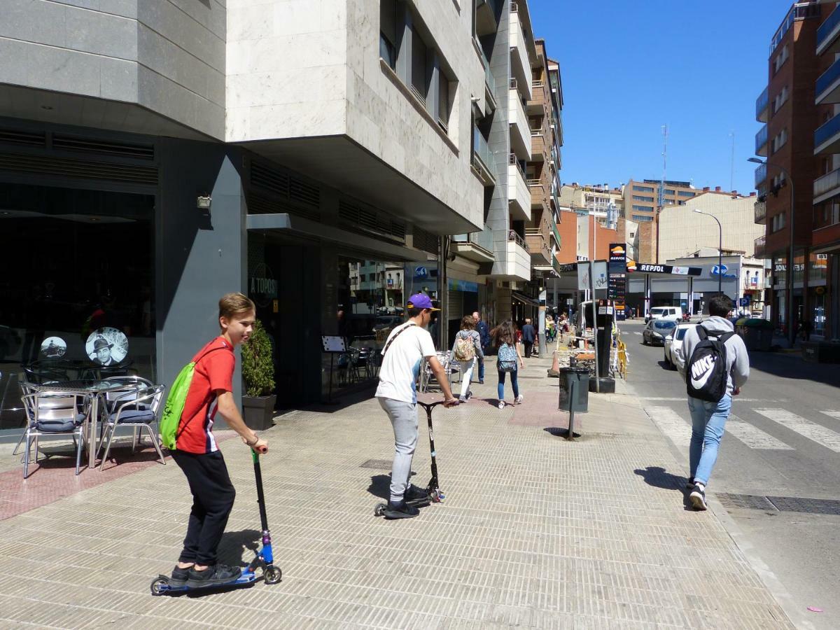 Agora Apartments Lleida Exterior foto